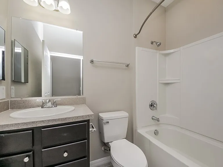 1880 Cayman Cove Cir — Photo 14