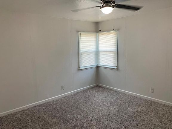 5th image of 123 Denio St