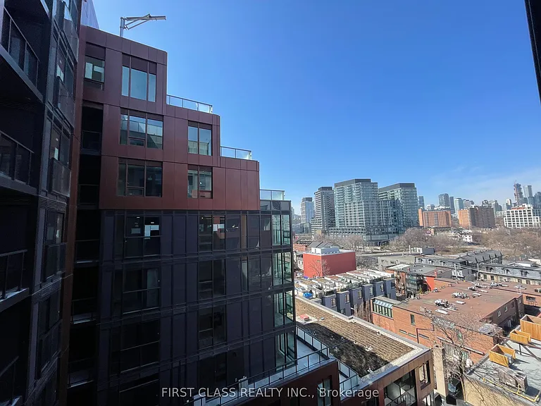 28 Eastern Ave #902 — Photo 18