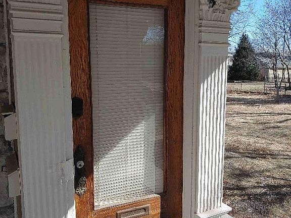 3rd image of 2903 Charlotte St #2903