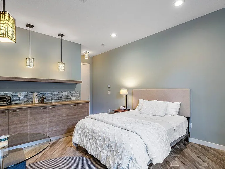 1382 Clydesdale Ave — Photo 30