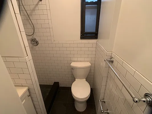 Rented by Highline Residential | media 10