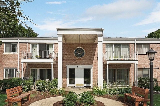 1st image of 5115 Blodgett Ave APT 213