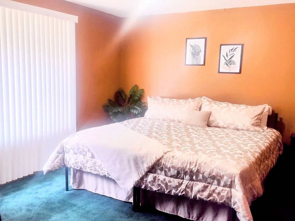 Furnished Private King Room