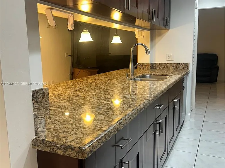 2730 Cypress Ave — Photo 12
