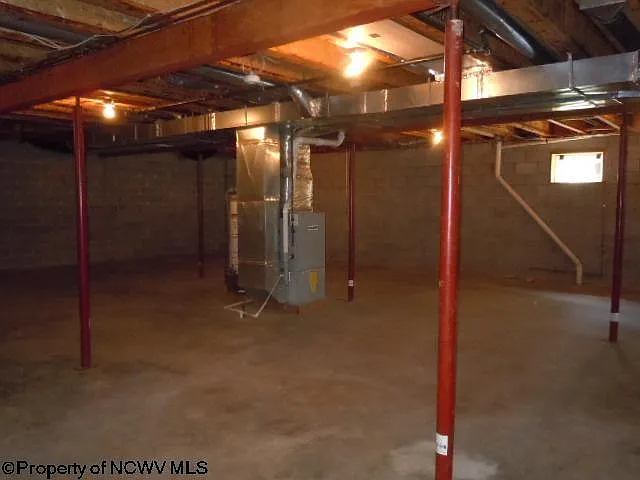 9 Brookside Pl — Photo 15