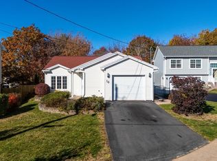 16 White Dove Ct, Halifax, NS B3N 3G5