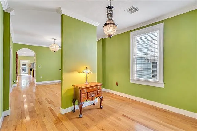 3 bed, 2.0 bath, 1649 sqft, $2,700 — Photo 3