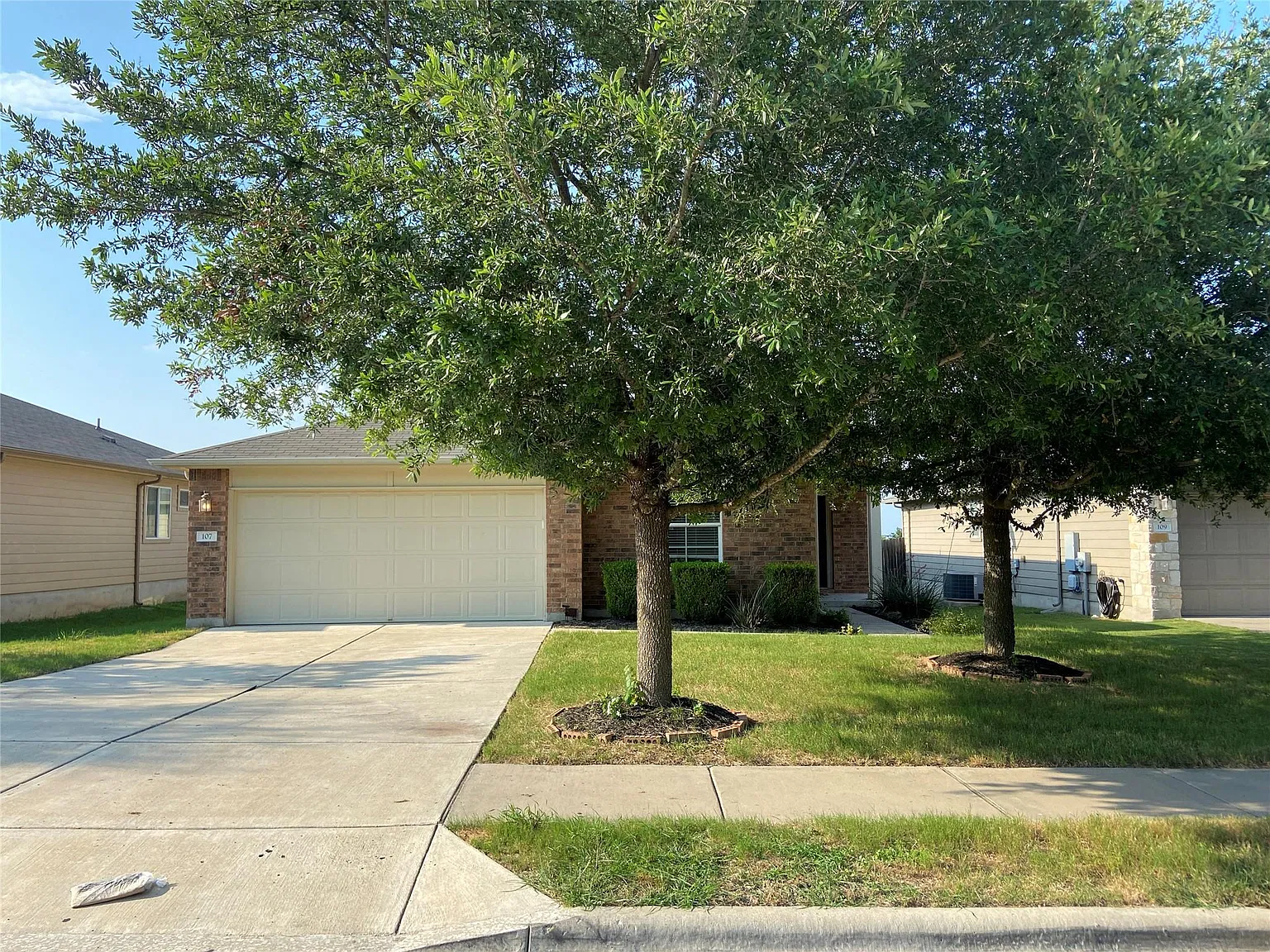 4 bed, 2.0 bath, 1604 sqft, $1,750 — Photo 3