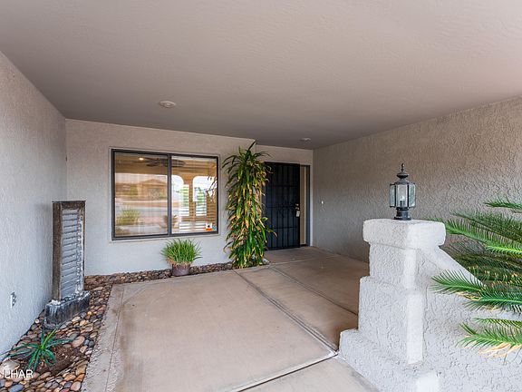 4th image of 2866 Swanee Ln