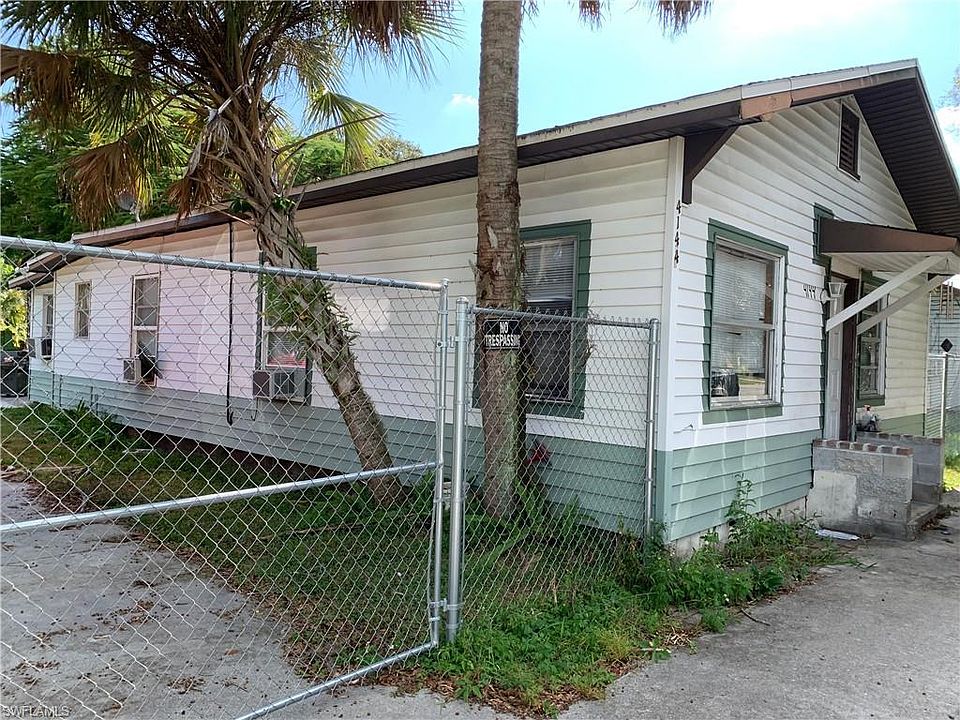 2nd image of 4144 Woodside Ave