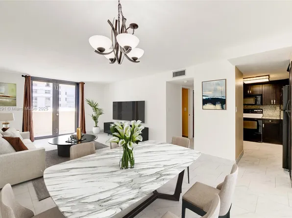 1621 Collins Ave APT 708, Miami Beach, FL 33139