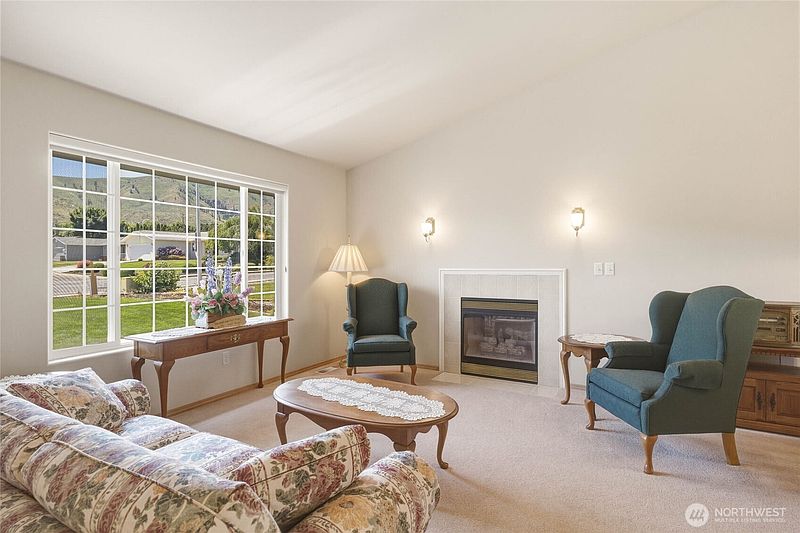 2nd image of 1720 Rainier Street
