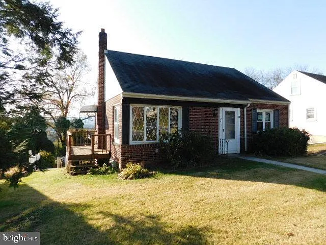 24 Margaret Dr photo 1