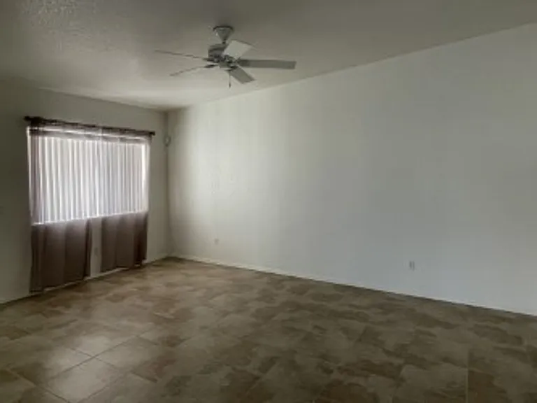 711 Delta Dr — Photo 6