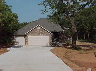 601 Hunt Club Dr, Blanchard, OK 73010