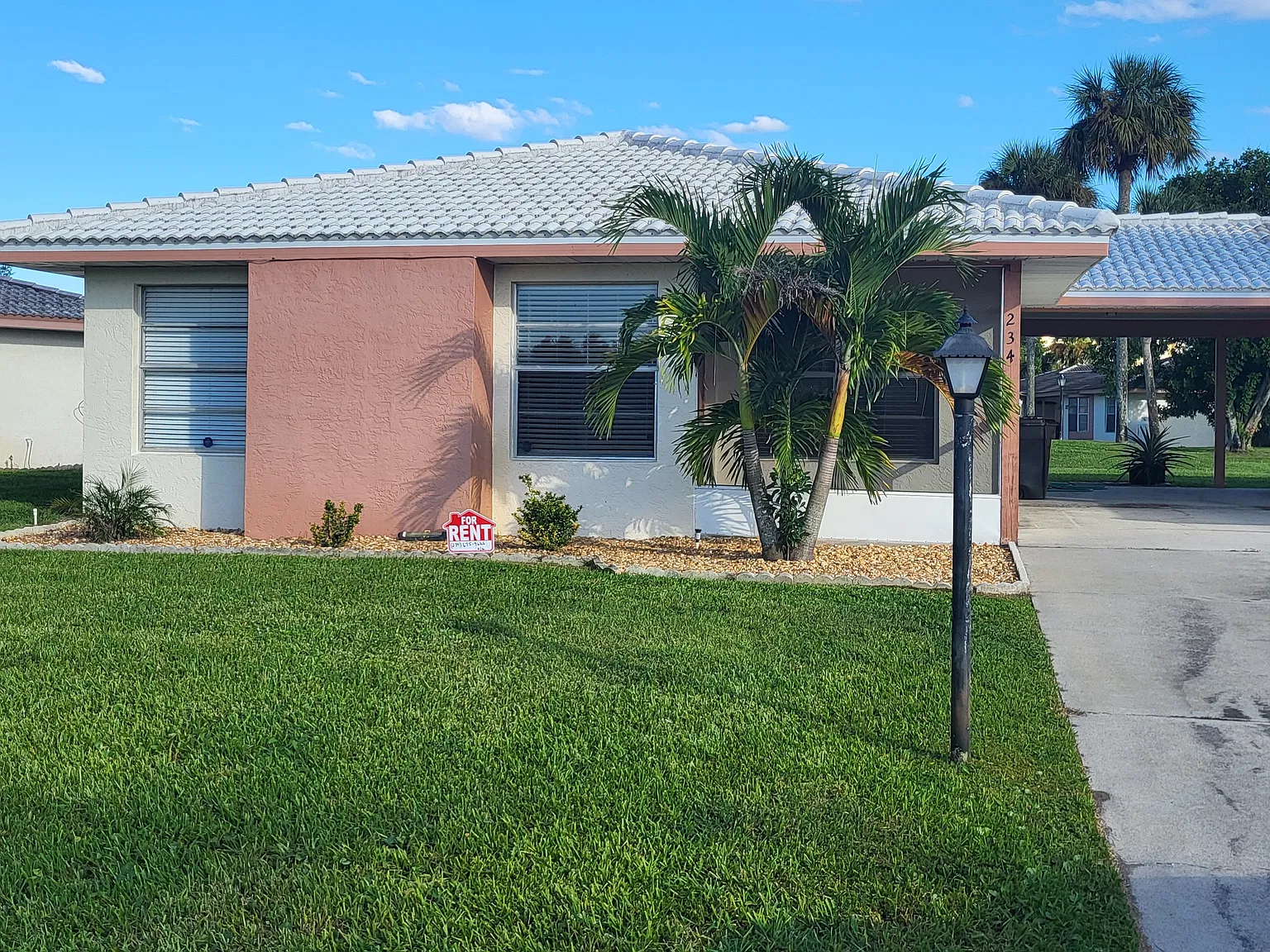 2 bed, 998 sqft, $1,400 — Photo 1