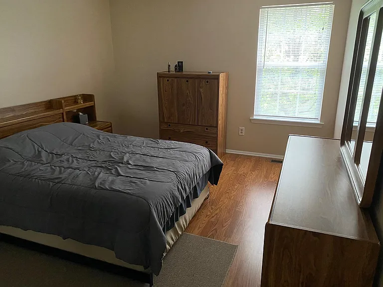 431 Dorchester Way — Photo 11