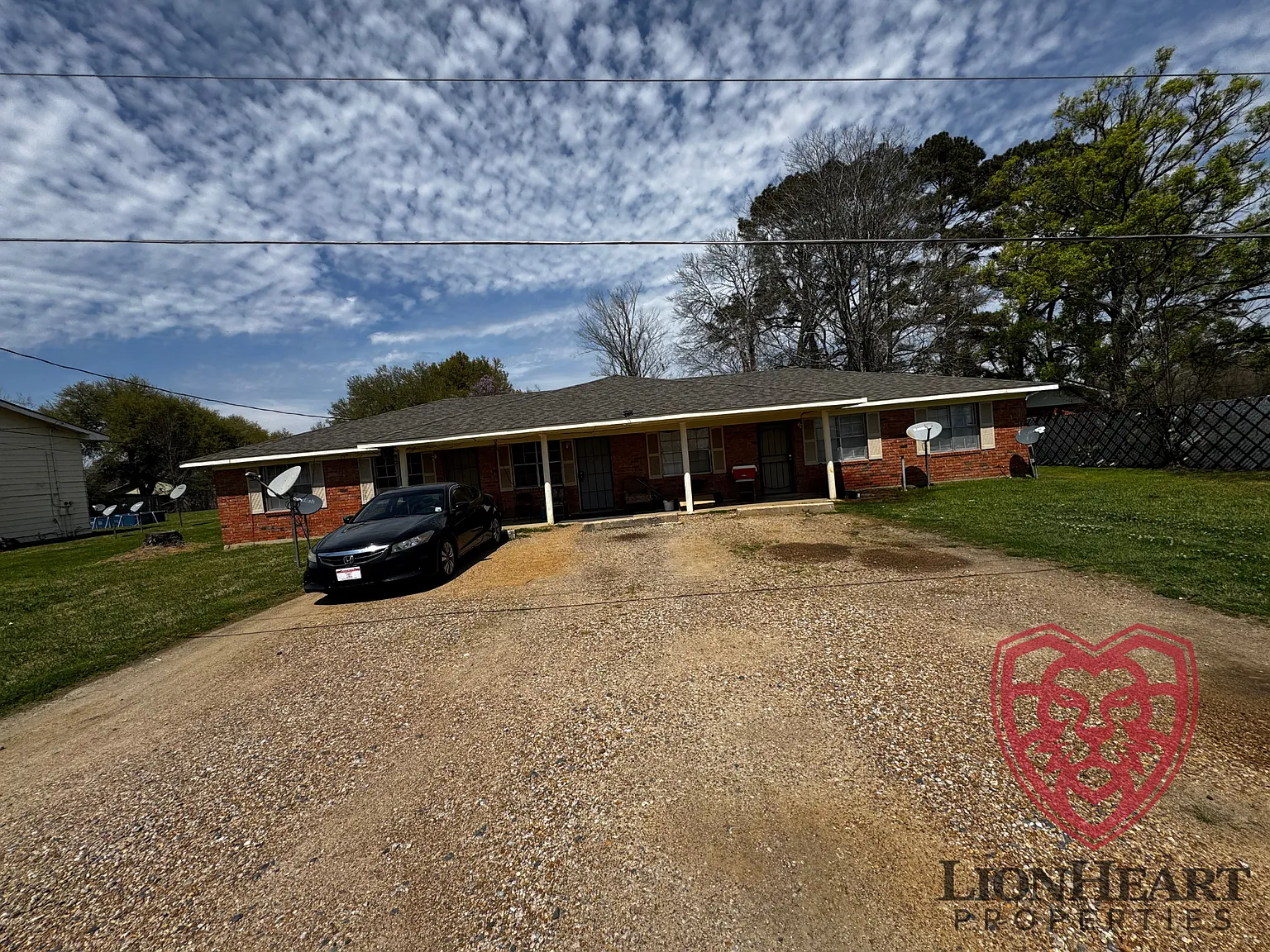 104 Jasmine St — Photo 1