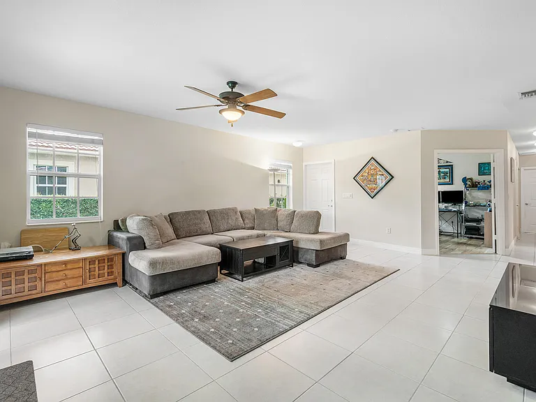 6719 Old Farm Trl — Photo 14