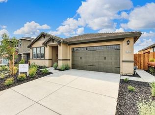 8454 Crimson Clover Cir, Elk Grove, CA 95624
