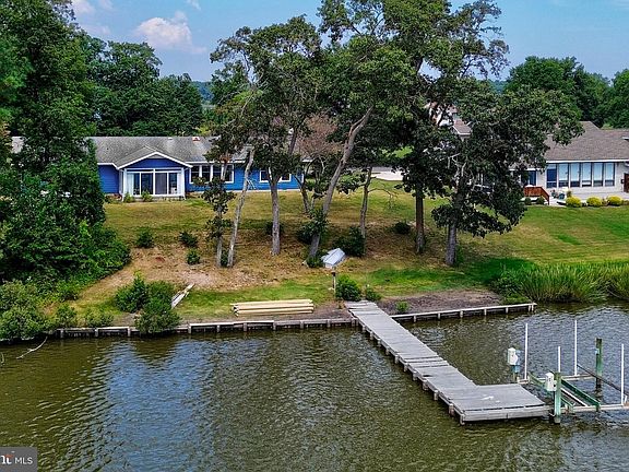 5th image of 145 Riverview Dr