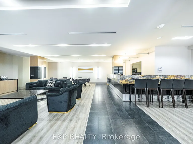 1060 Sheppard Ave W #1005 — Photo 31