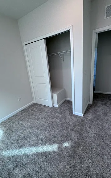 1006 Greenwich Dr #1006 — Photo 5