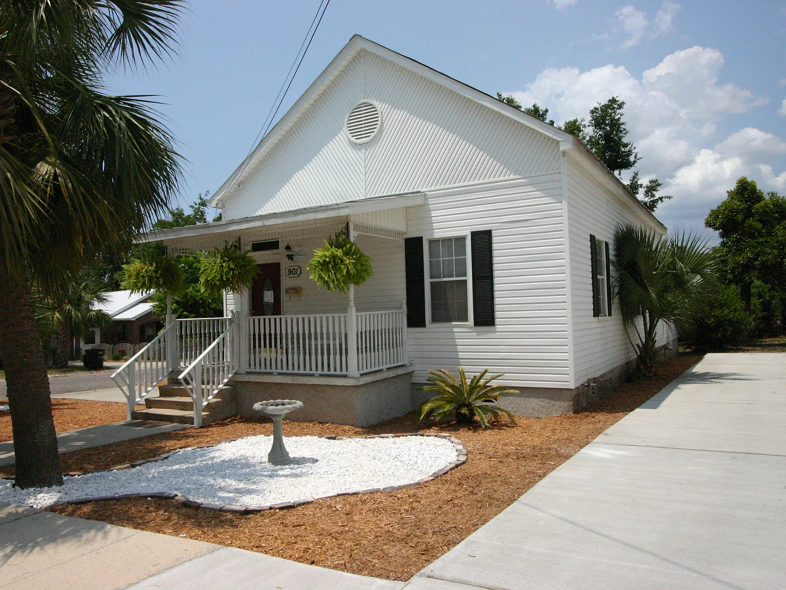 N Devilliers St, Pensacola — Photo 1