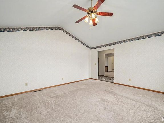 4th image of 1503 Sherman Ave