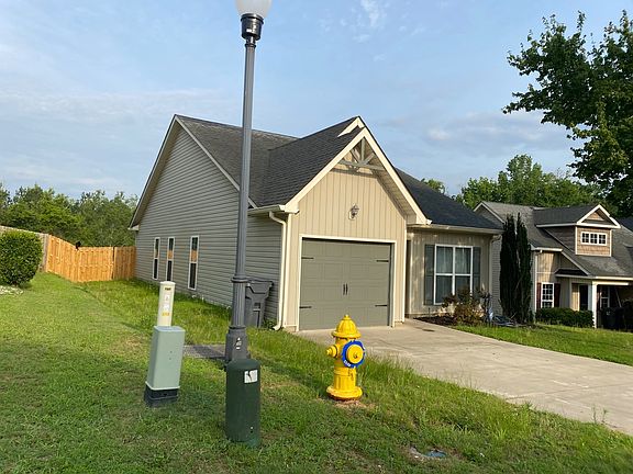 3rd image of 3382 Grove Landing Cir