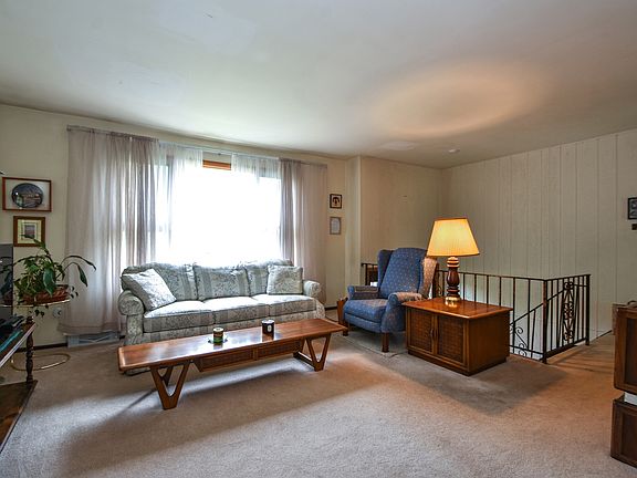 2nd image of 13566 S 85th Ave