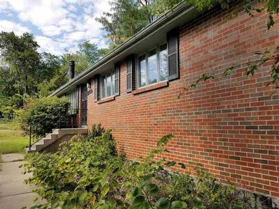 2100 College Heights Rd, Manhattan, KS, 66502