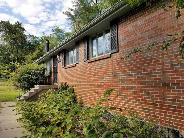 2100 College Heights Rd, Manhattan, KS 66502