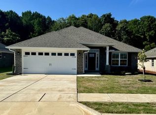 242 Poppy Trl, Meridianville, AL 35759
