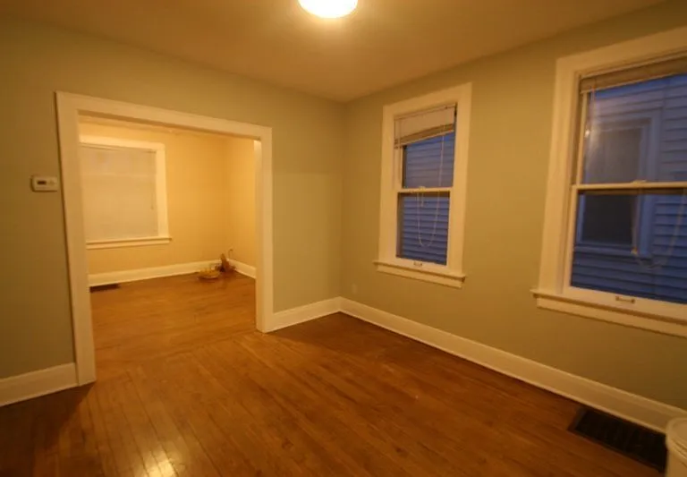 2443 N Bartlett Ave — Photo 2