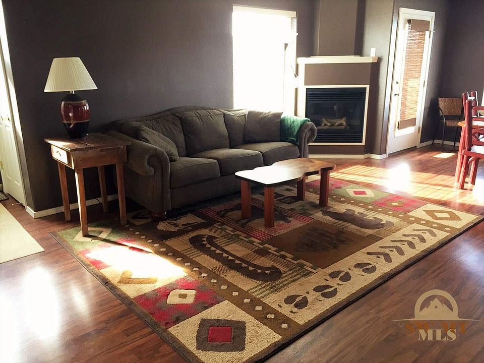 1st image of 877 Forestglen Dr APT H