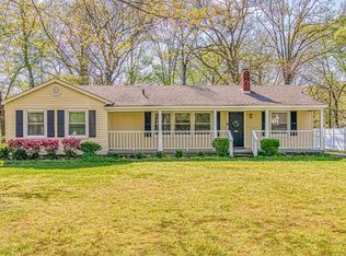 1055 Dixie Ave, Florence, AL 35630