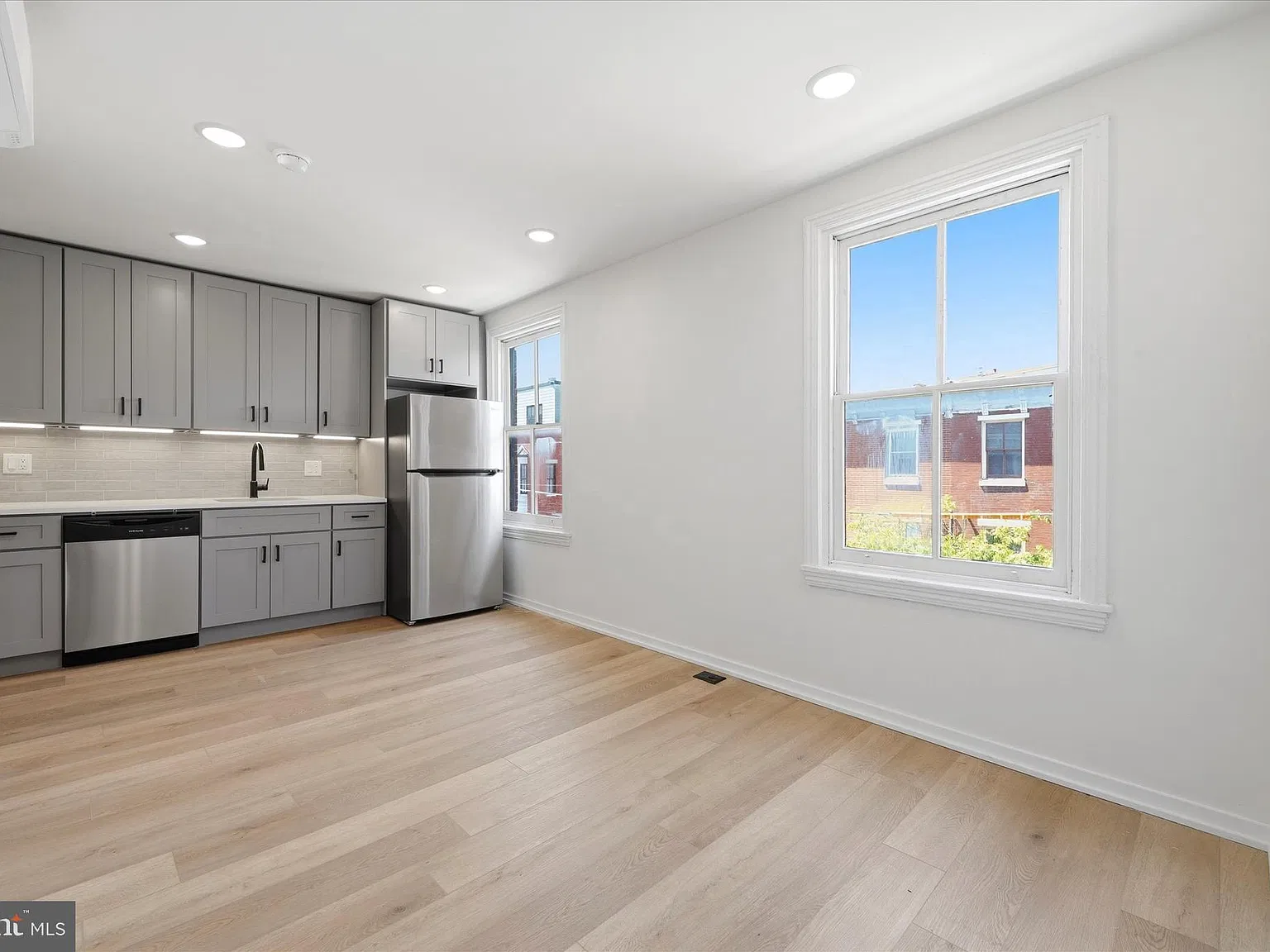 1 bed, 1.0 bath, 500 sqft, $1,795 — Photo 4