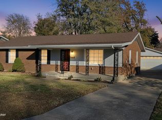 4307 Leaf Dr, Louisville, KY