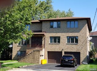 125 E Central Blvd FLOOR 2, Palisades Park, NJ 07650