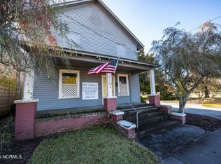 1239 Pollock St, New Bern, NC 28560