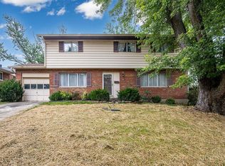 818 Rosetree Ln, Cincinnati, OH 45230