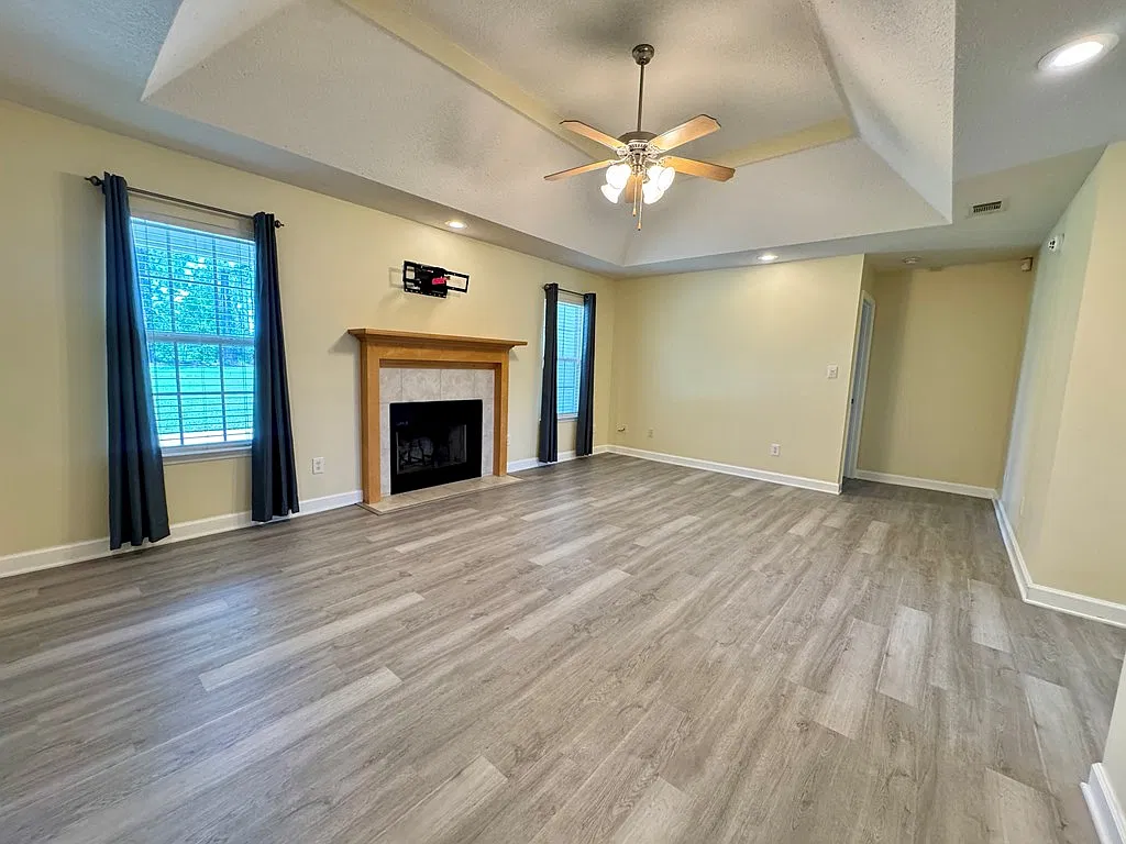 4 bed, 2.0 bath, 1535 sqft, $1,850 — Photo 3
