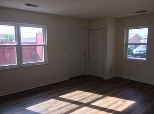 2136 Rockcreek Dr APT B, Bowling Green, KY 42101