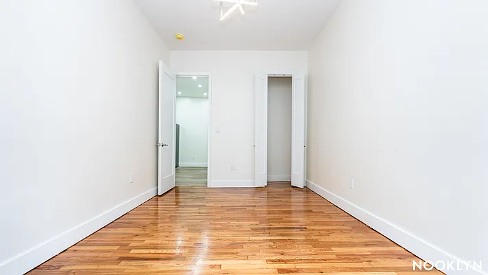 Rented by Nooklyn NYC LLC | media 16