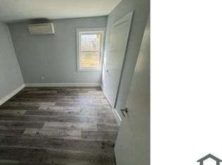 2 Whelan Pl, Yonkers, NY 10703