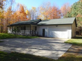 1242 E Curtis Rd, Hope, MI 48628