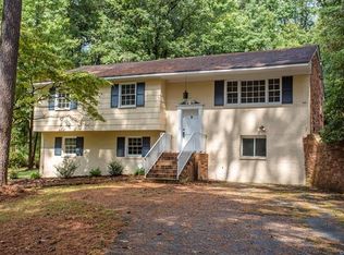 12851 Richmond St, Chester, VA 23831