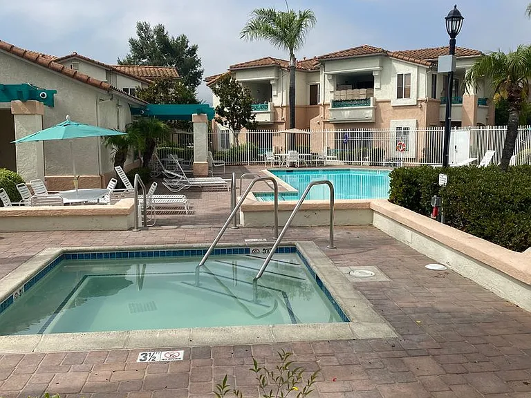 11422 Via Rancho San Diego #402 — Photo 2
